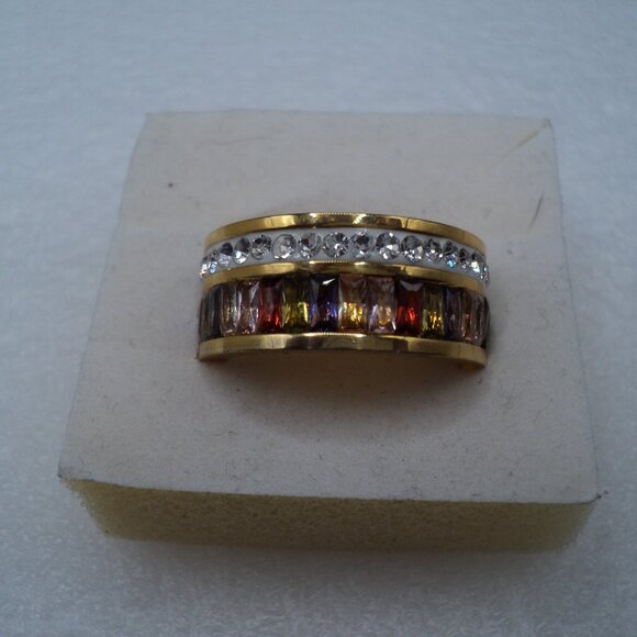 Multi diamond sim crystal YG over stainless steel band  10.5mm ring size 10 POS1 - Picture 1 of 5